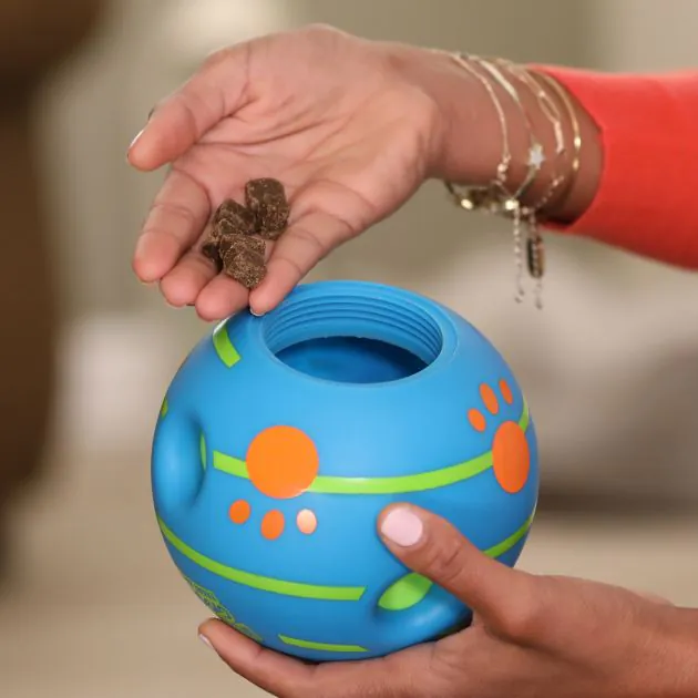 Treat Ball for Dogs JML