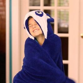 Jml hooded blanket cheap