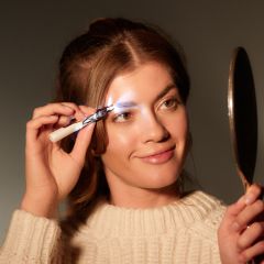 Pure Perfection LED Tweezer